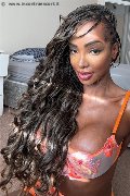 Milano Trans Escort Maya Venere 393 61 22 116 foto selfie 2