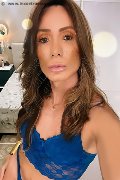  Trav Vivian 366 45 04 341 foto selfie 5