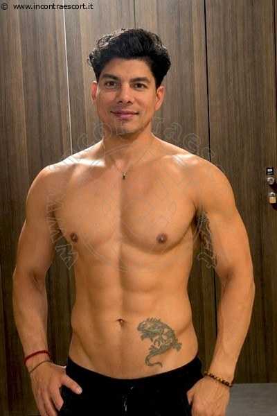 Adriano Colt  BERLINO 0034624815664
