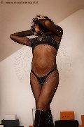 Foto Travescort Annunci Riccione Samantha Dumont - 4